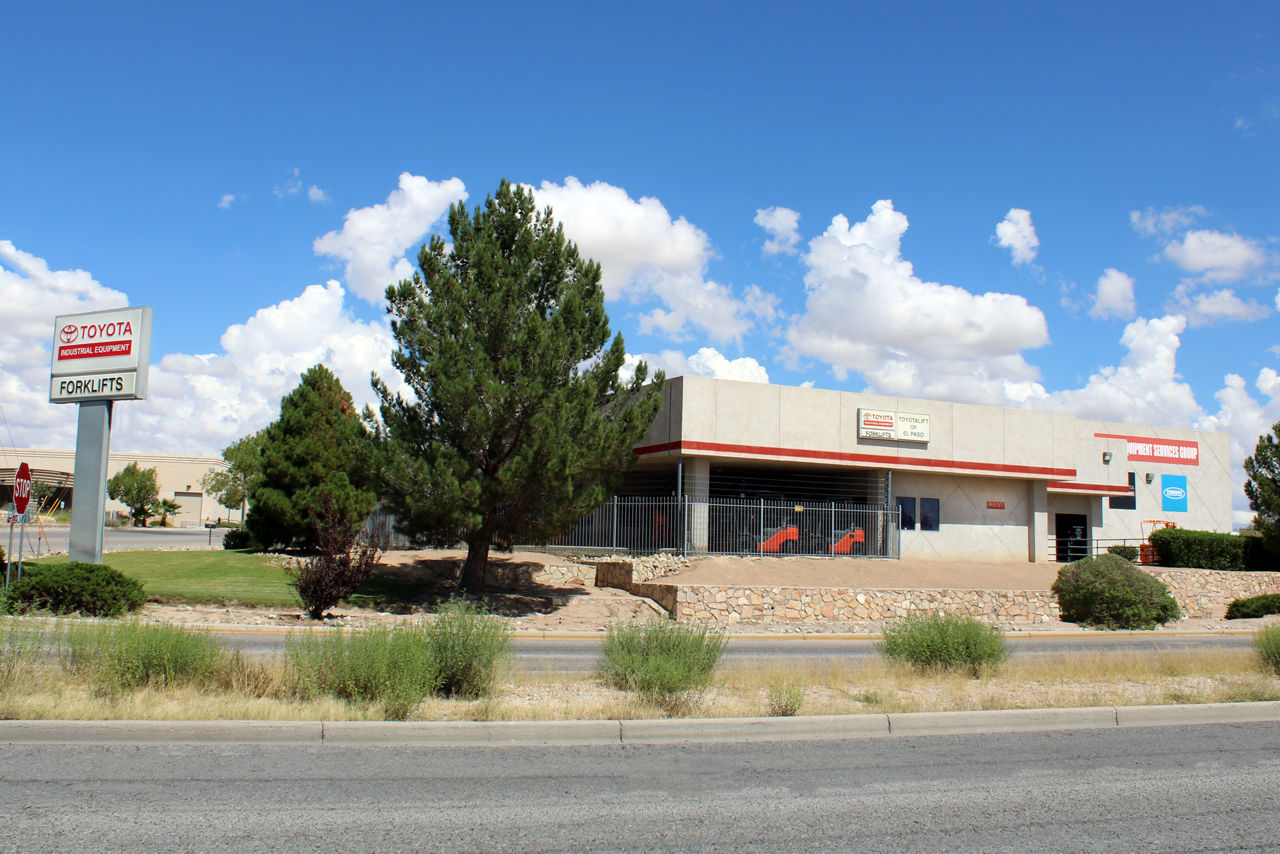 Doggett Toyota Lift: El Paso Branch