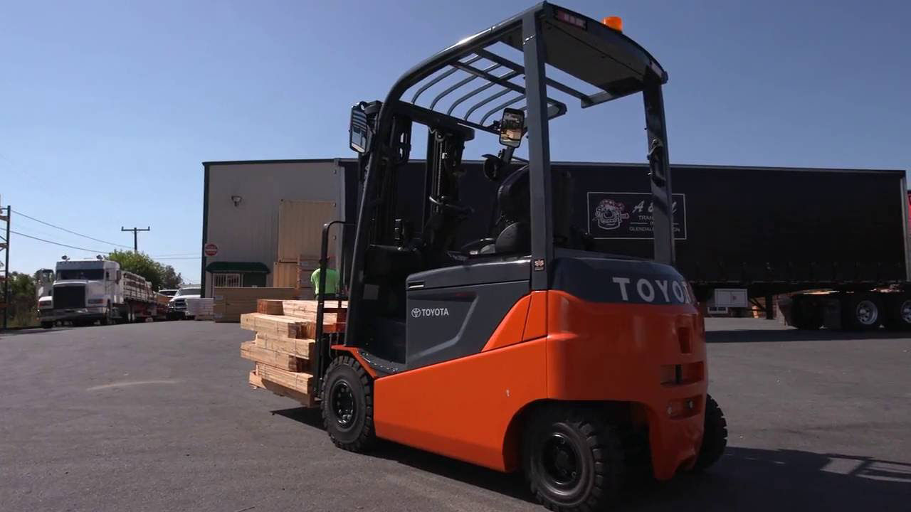 Toyota forklifts in the lumber industry