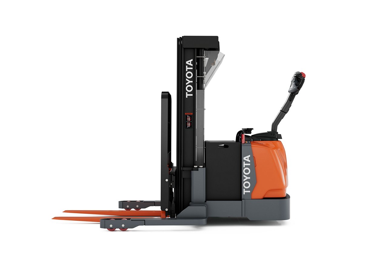Image de studio de walkie straddle stacker