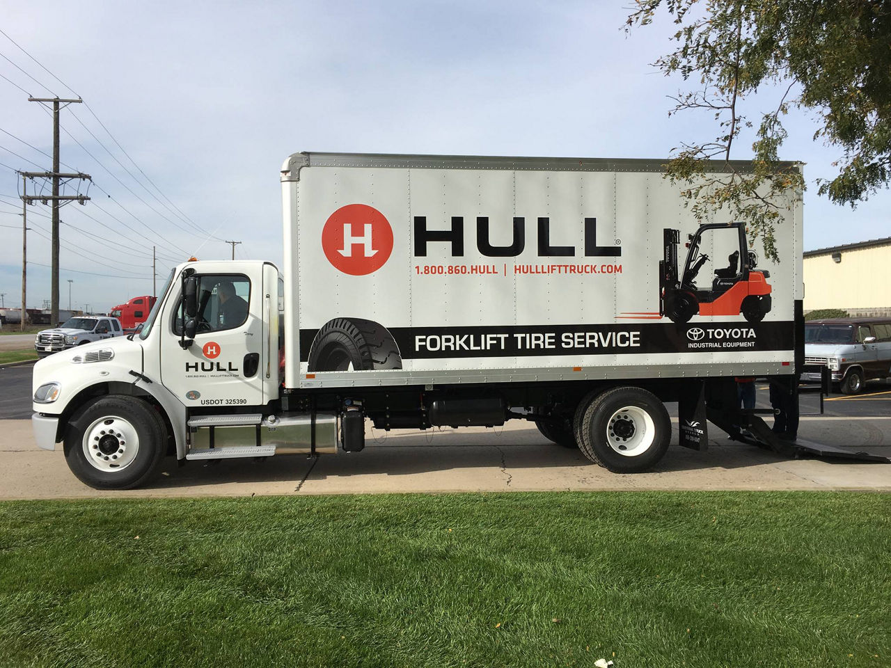 Hull Toyota Lift : Camion de service de pneus