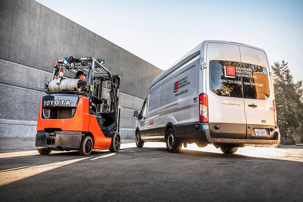 Véritable service de chariot-élévateur-axé sur le client avec-assistance-toyota-360